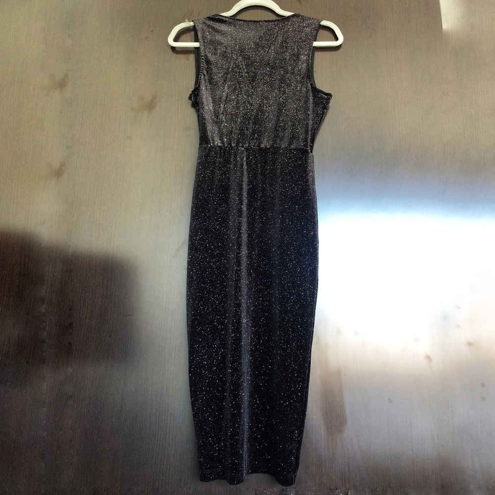 Dress - Picture 2 of 5